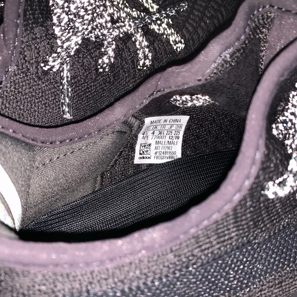 Yeezy cinder 350 V2 - Picture 5 of 7